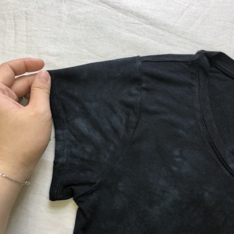 Áo Thun Nữ Tahari Cotton Lụa Loang Đen / Loang Xanh Cổ Thuyền Tay Ngắn