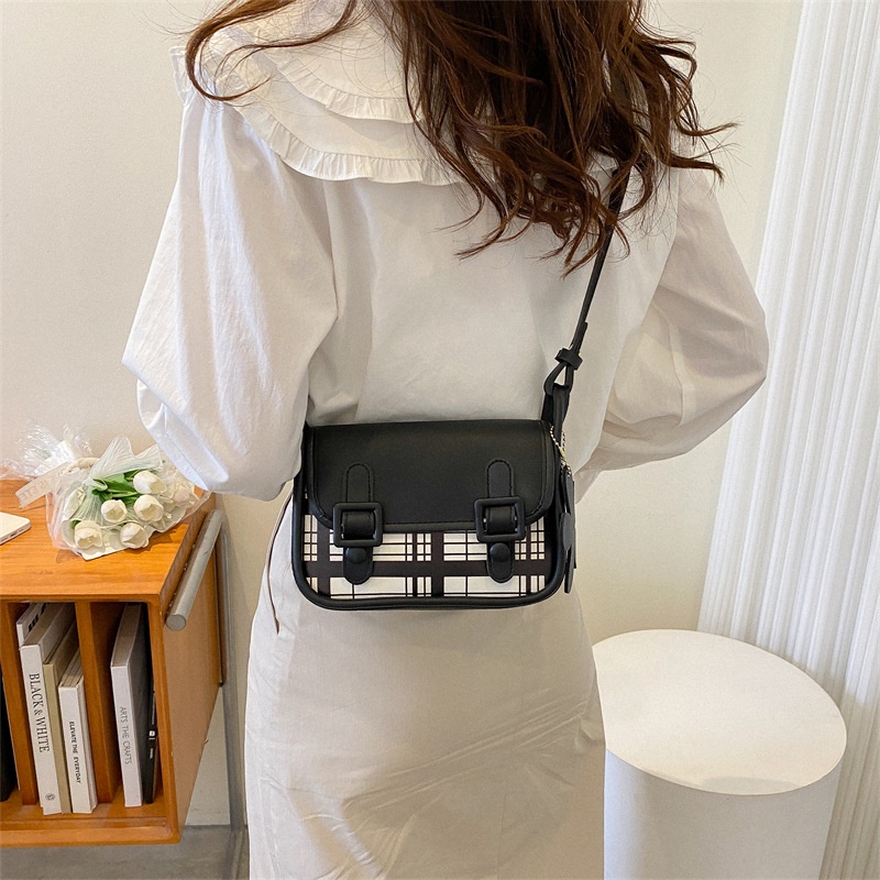 Túi Đeo Vai Thời Trang 2022 Cá Tính Trẻ Trung