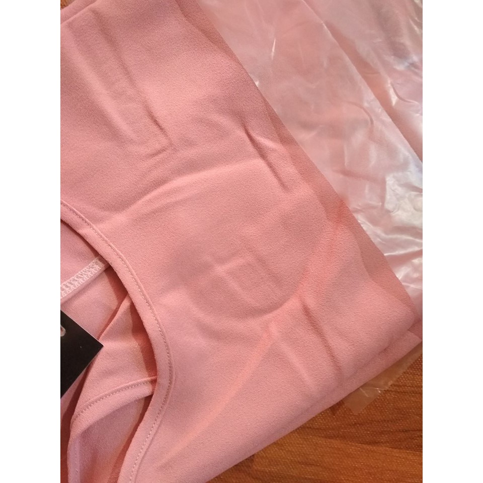 Váy thiết kế lệch vạt- thắt eo tạo điểm nhấn siêu hot, chất liệu đũi xước dư G19124 (xem chất vải kĩ ở cuối)