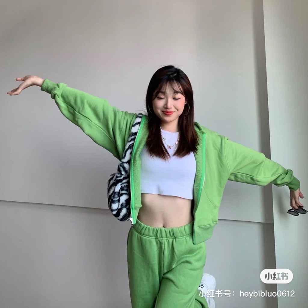 Túi đeo vai phối lông thỏ thiết kế xinh xắn y2k