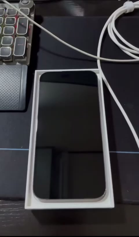 [HOT] i14 pr0 mắc dung lượng cực lớn 12 98% + 512GB - Full phụ kiện - Bảo hành chính hãng 12 tháng  - Lỗi 1 đổi 1 | BigBuy360 - bigbuy360.vn