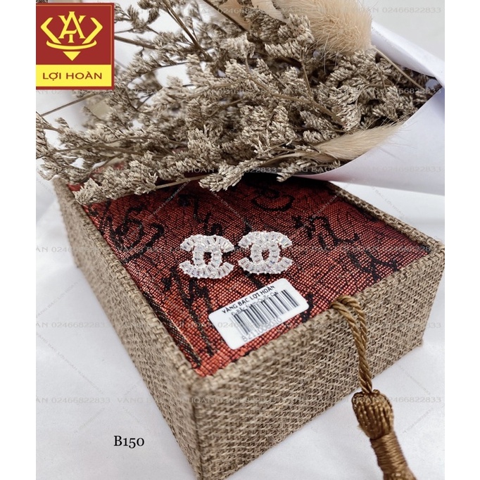 Khuyên tai bạc hình chanel sang trọng - Trang sức Lợi Hoàn