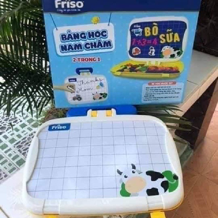 Bảng học nam châm chữ và số hàng khuyến mãi sữa Friso