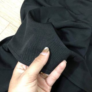 VÁY ĐEN DÁNG A CỔ TAG PHỐI LƯỚI NƠ CỔ