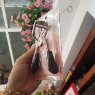 Bấm mi rẻ .