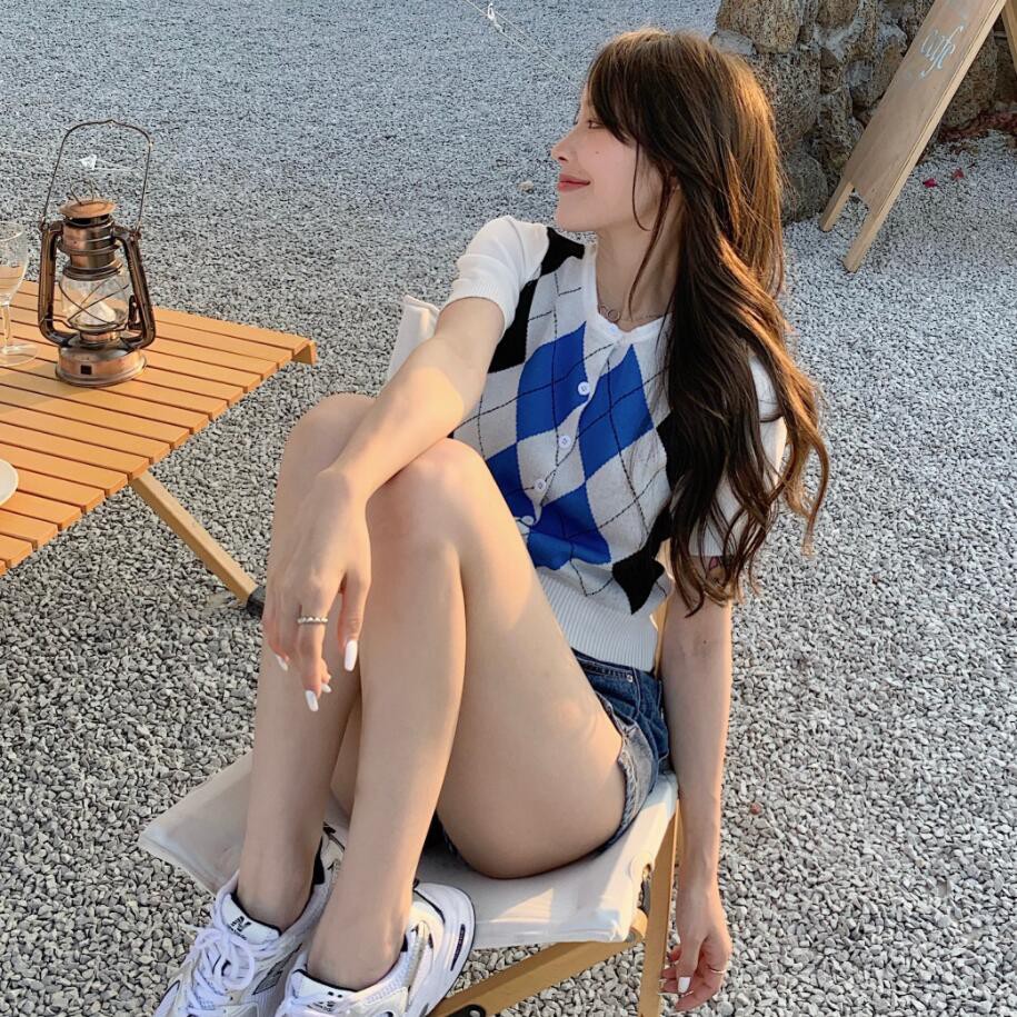 Áo lửng tay ngắn in họa tiết caro phong cách quyến rũ cho nữ