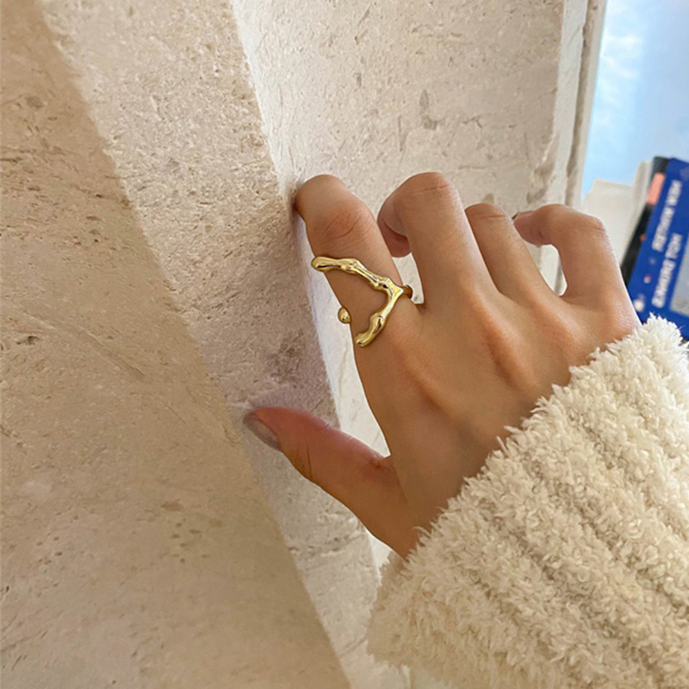 Nhẫn Nữ Trang Tạo Hình Độc Đáo