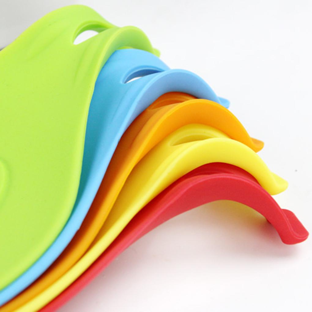 Giá Đỡ Muỗng Cách Nhiệt Màu Sắc Ngẫu Nhiên