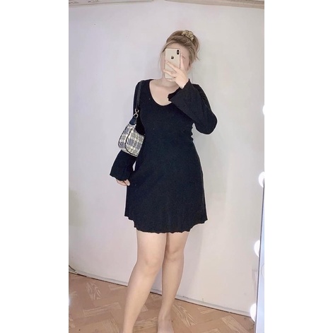 Đầm body sexy tay dài ôm thun gan màu đen cá tính, Đầm body dáng xoè tay loe đen
