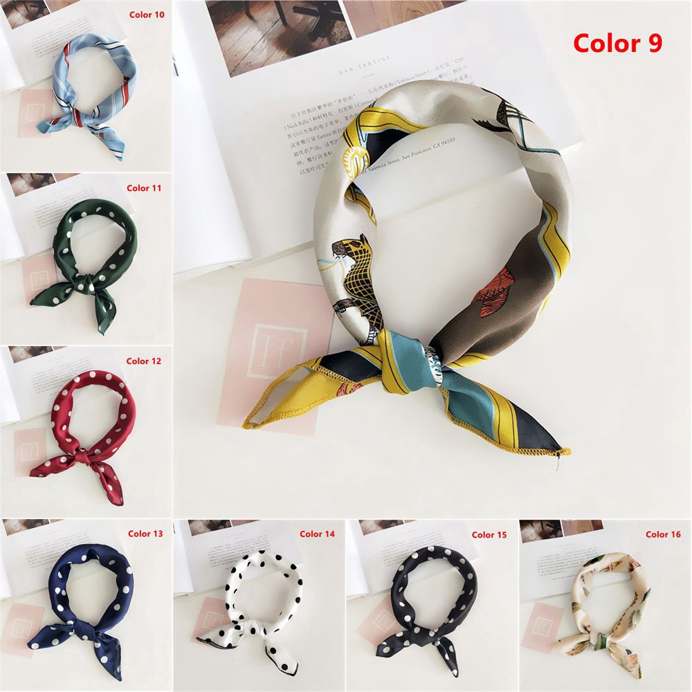 Khăn quàng cổ vuông phong cách vintage
