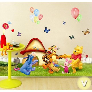 Decal dán tường Gấu pooh hạnh phúc