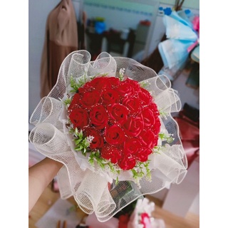 bó sáp hơn 30 bông