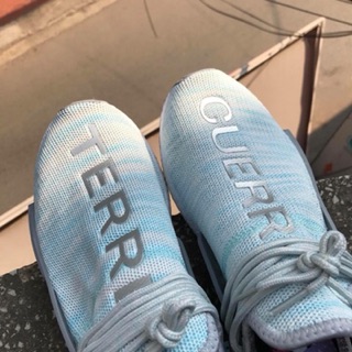 GIÀY HUMAN RACE