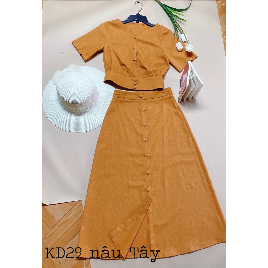 Sét áo croptop và chân váy A KD29
