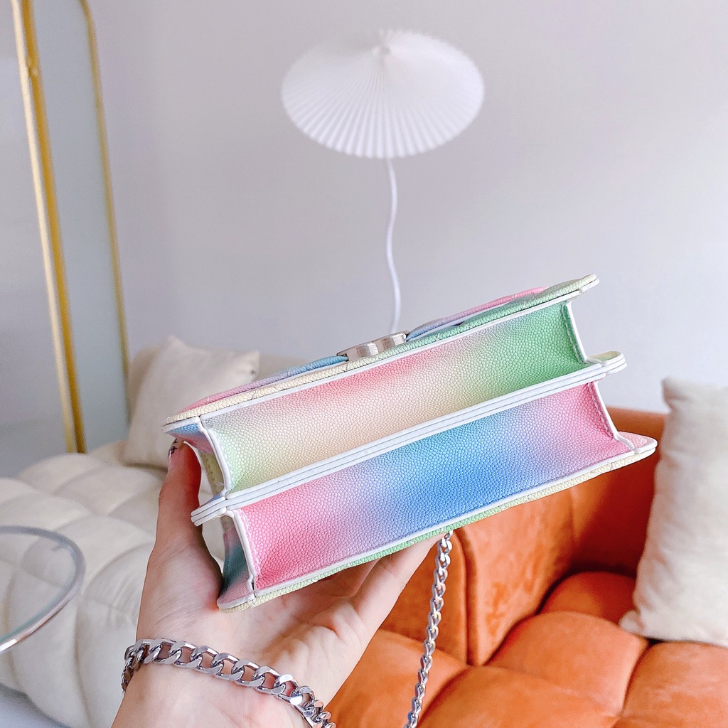 Túi Đeo Chéo Một Dây Xích Nhỏ Sơn Màu Kim Cương Cổ Điển Mới 2022