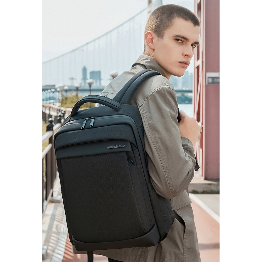 Balo công sở Arctic Hunter B00478 thời trang cao cấp chính hãng chống sốc cho laptop chất liệu vải Polyester chống nước
