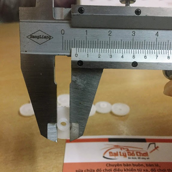 Bánh răng vương miệng 30 răng trục 2.9mm đường kính 15.5mm