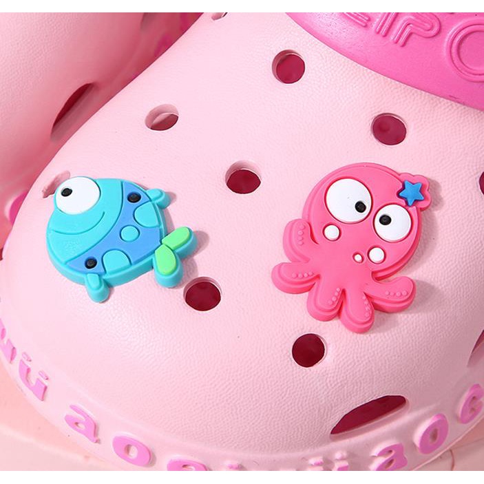 Xăng đan Đục Lỗ In Họa Tiết Hoạt Hình Dễ Thương Cho Bé Trai / Gái