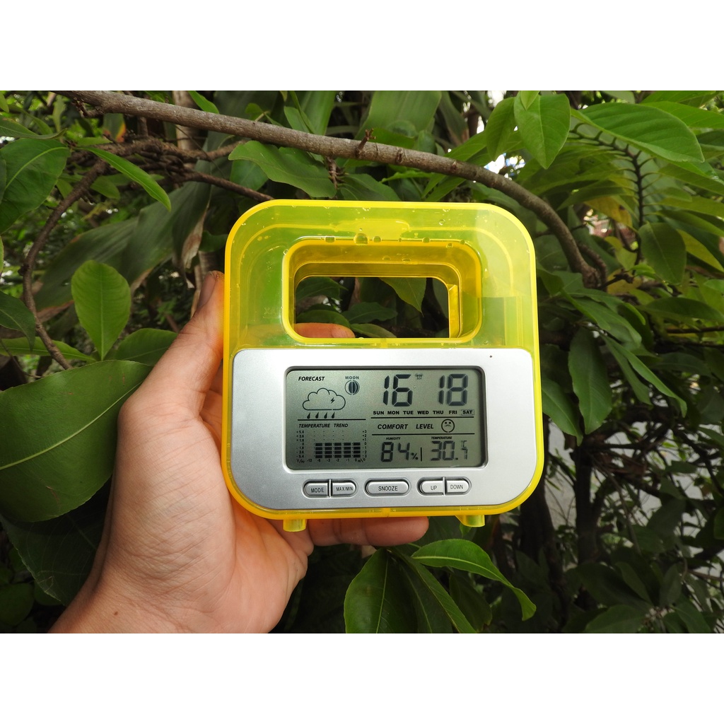 Đồng hồ không dùng pin đồng hồ chạy bằng nước để bàn dùng năng lượng từ nước không cần pin