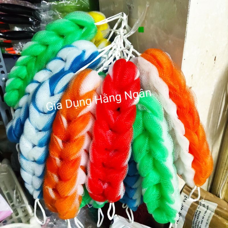 Cọ lưng / Bông tắm dài 9 mắt mềm