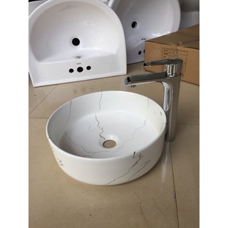 Vòi chậu  lavabo nóng lạnh dương bàn tặng kèm dây cấp