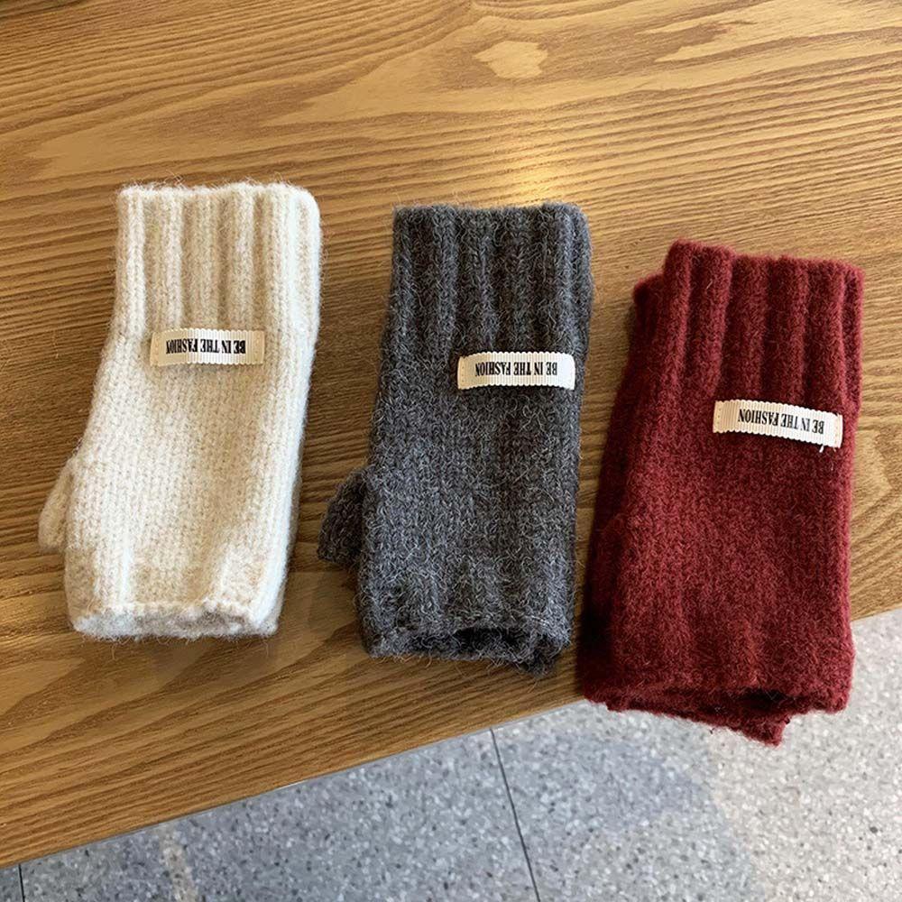 Găng Tay Len Hở Ngón Giữ Ấm Mùa Đông Cho Học Sinh