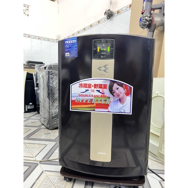 Lọc không khí daikin  màng hepa thay đã  mới