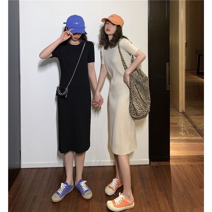Đầm len dáng suông cổ tròn dập ly chun tăm tay ngắn nữ Sally