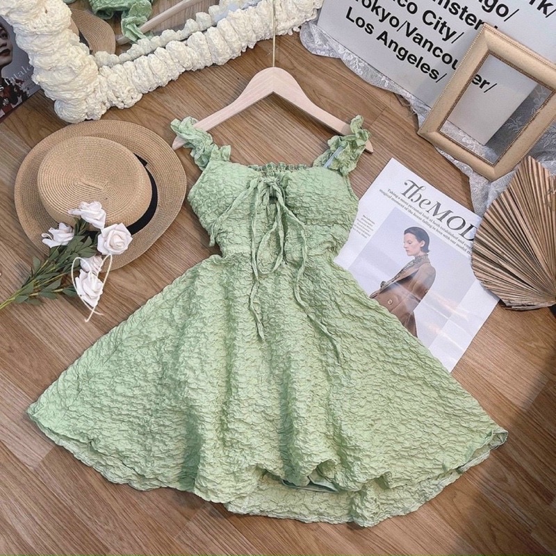 ĐẦM XOÈ XỐP 2S NHÚN NƠ NGỰC CUT OUT EO KÈM ẢNH THẬT