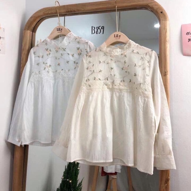 Áo kiểu thêu hoa Qc