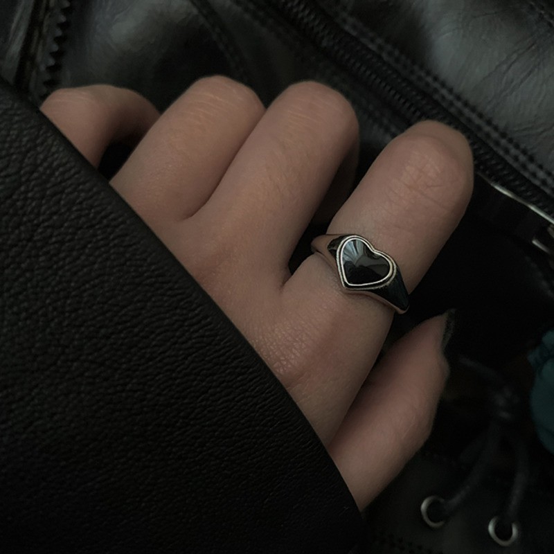 Nhẫn có thể tùy chỉnh kích cỡ thiết kế đơn giản