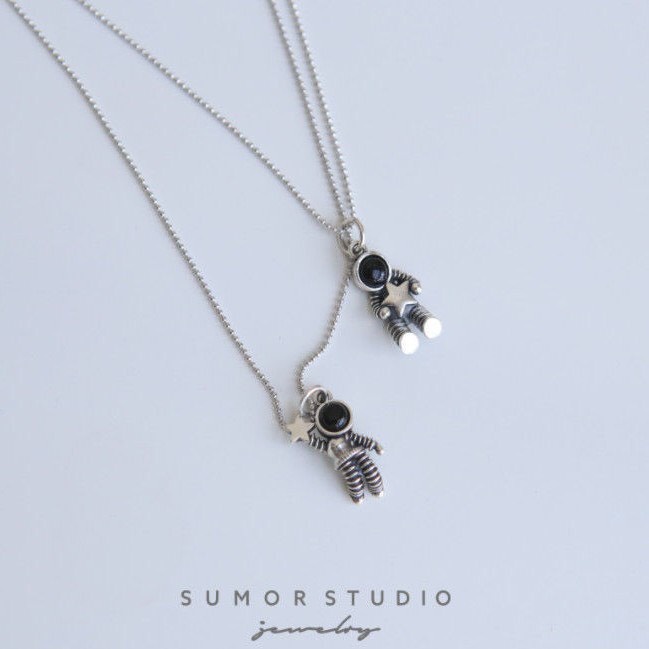 Dây Chuyền Mặt Hình Phi Hành Gia Sáng Tạo Cho Nam Nữ  Cặp Đôi