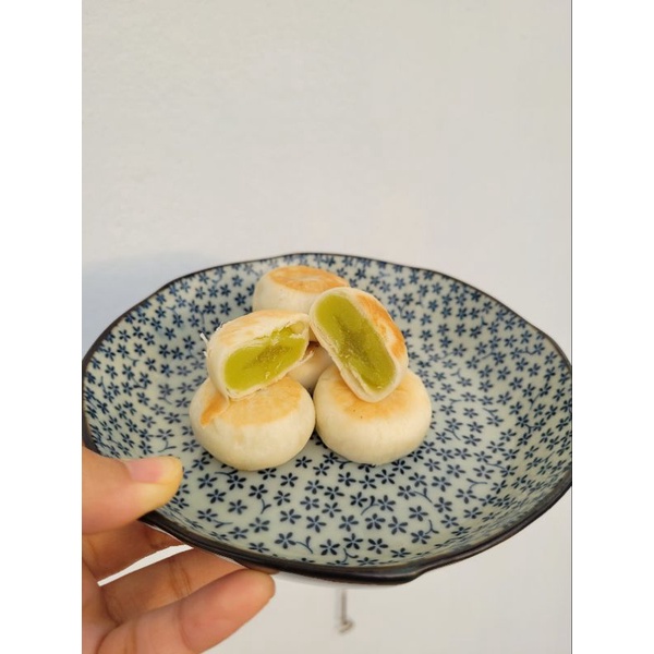 Thùng 100 pía mini