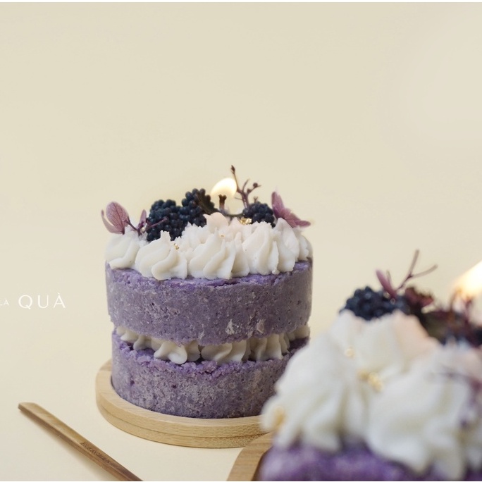 Nến thơm xinh xắn, tone tím, có sẵn hộp quà