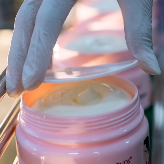 KEM BODY SIÊU TRẮNG SPA JAPAN ALMONDS