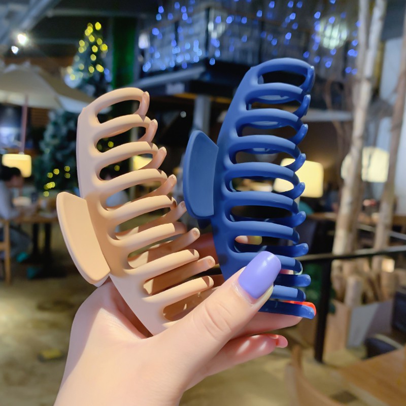 Kẹp tóc cỡ lớn phong cách trẻ trung cho nữ