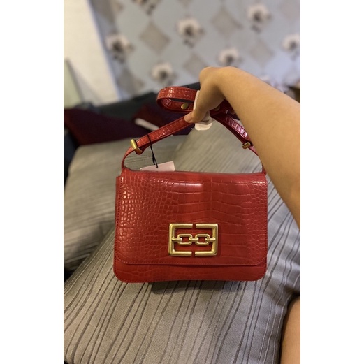 Túi Zara auth có sẵn