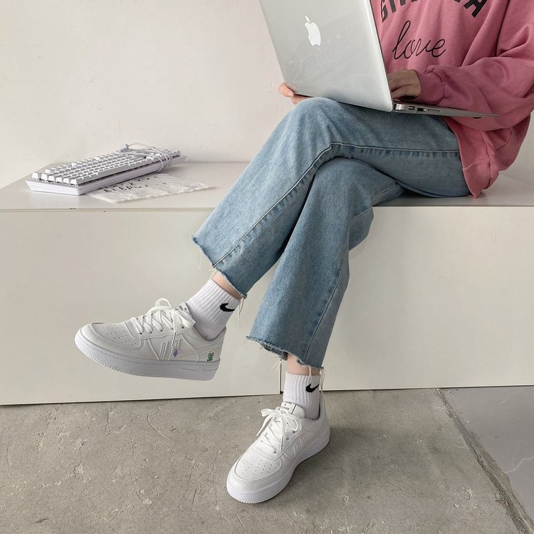 Giày Sneakers Da Pu Màu Trắng In Họa Tiết Hoạt Hình | BigBuy360 - bigbuy360.vn