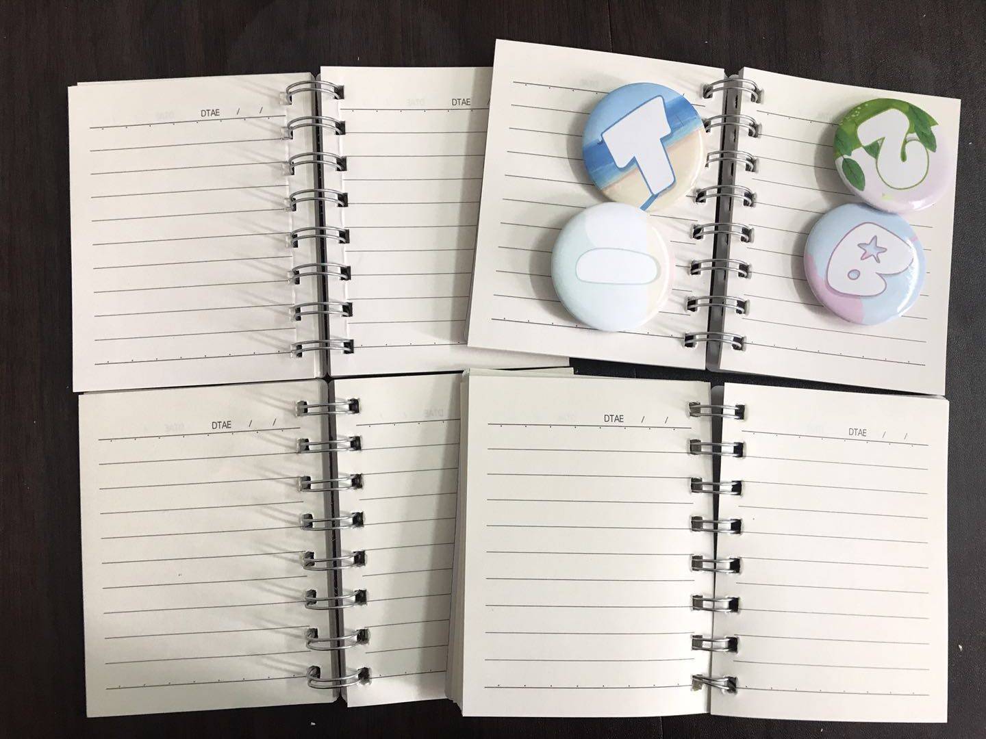 Sổ tay gáy lò xo thích hợp cho ghi chú công việc học tập, kích thước nhỏ gọn Kpop BTS BT21 Daily Office Supplies Week Planner Spiral Notebooks Day Plan Diary Notepads Meno Pad Office School Kids friends stationery gift