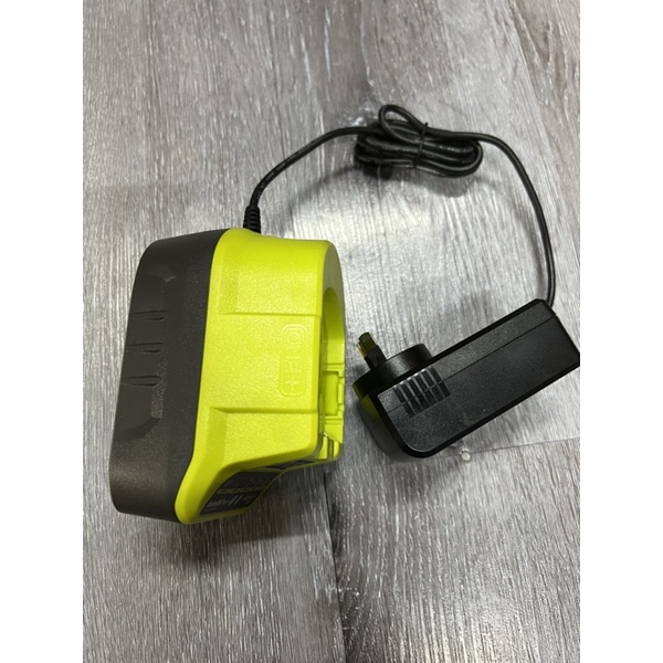 Sạc pin Ryobi 18v