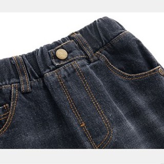 Quần jeans rách cho bé trai