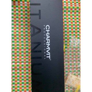 Máy ép duỗi tóc CHARMVIT