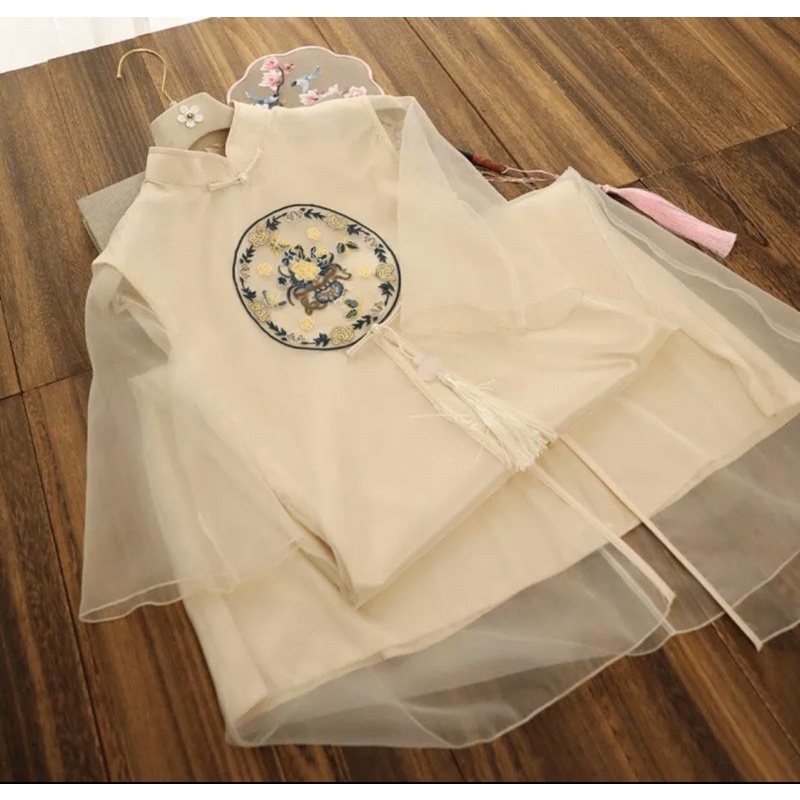 ÁO DÀI THIẾT KẾ TỨ THÂN