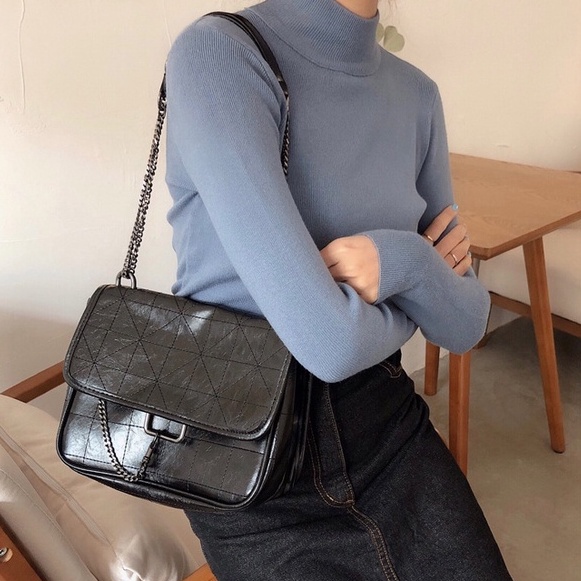 Túi đeo chéo IELGY thiết kế đơn giản hợp thời trang phối xích cho nữ