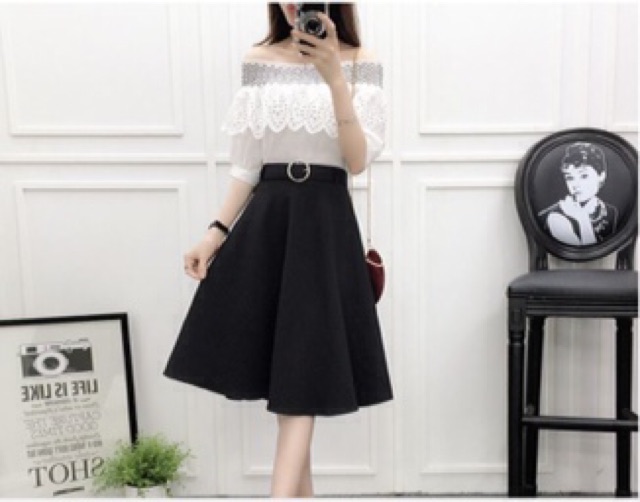 Váy xoè kèm belt hottrend sang trọng