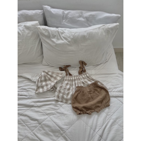 Set caro cột dây + nón xám nhạt em bé Nanci room