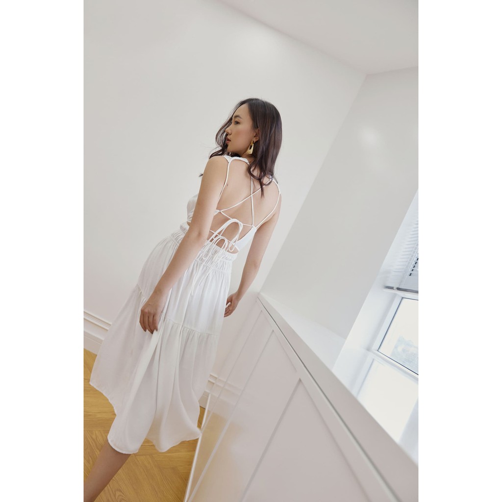 Đầm Trắng Sát Nách Hở Lưng EDINI - D1400 | BigBuy360 - bigbuy360.vn