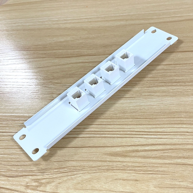 Bảng Điều Khiển 4 Cổng CAT6 10G Hỗ Trợ 1U Patch UTP 19inch