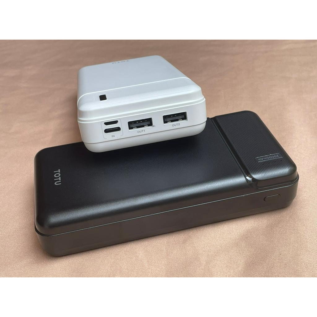 Sạc dự phòng ToTu CPBN047 20000Mah