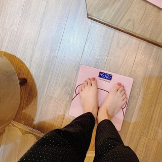 Cân điện tử heo hồng cute